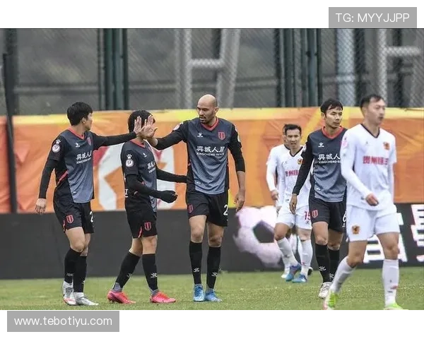 委国外援卡迪斯官宣加盟三镇队